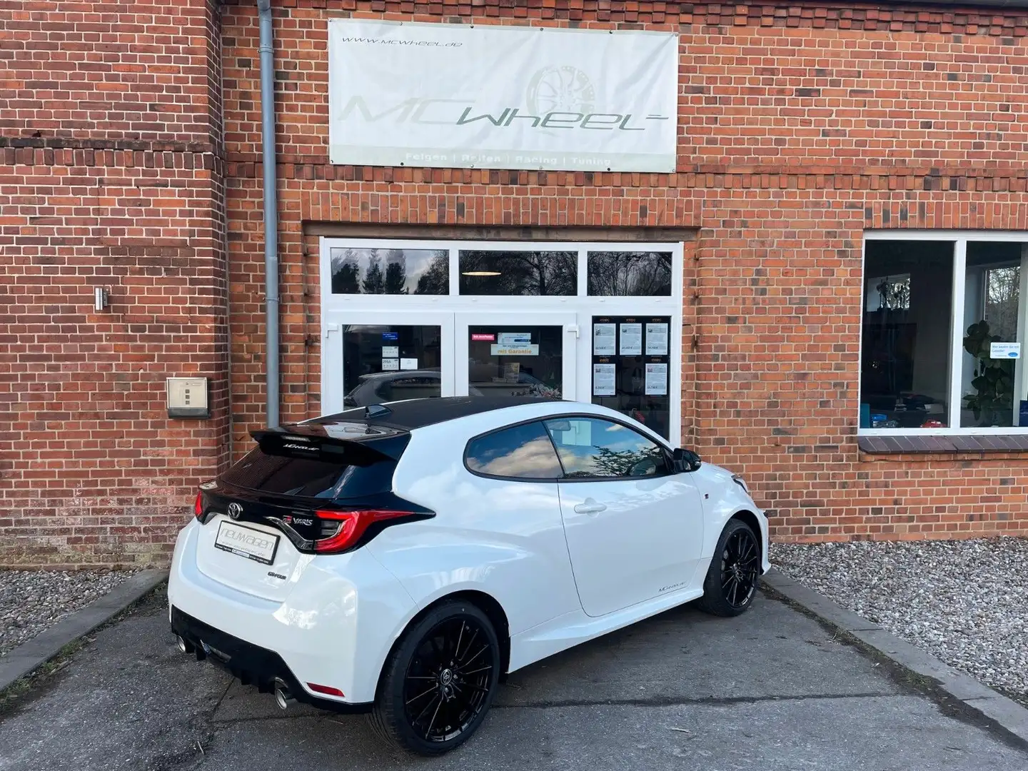 Toyota Yaris GR 4x4 Vorfacelift mit HPP bis 350PS Wit - 2