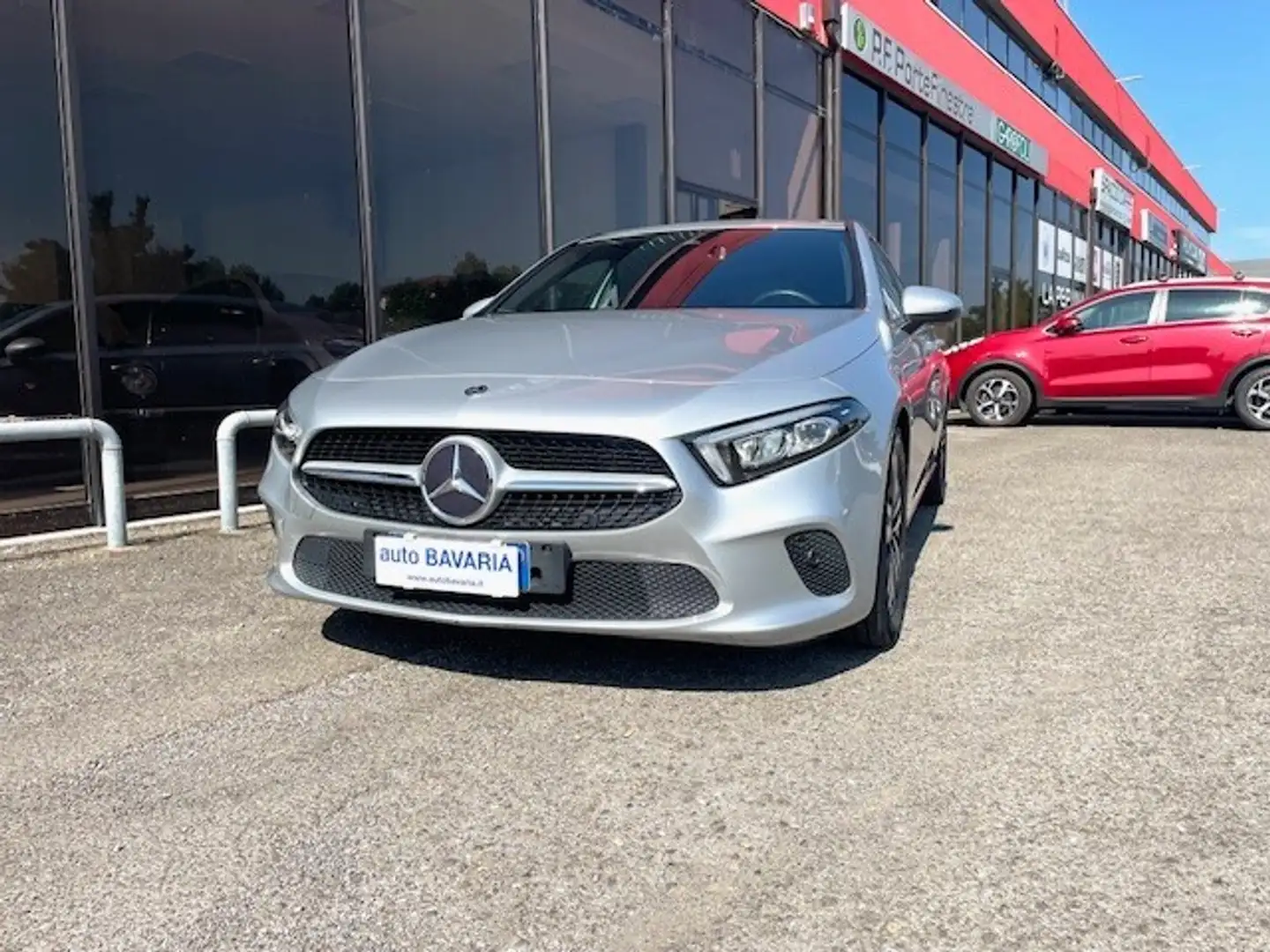 Mercedes-Benz A 180 A 180 d Automatic Business Argento - 2