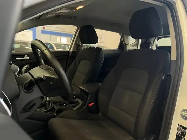 Hyundai Tucson 1.6 CRDI Essence 4X2 2020, foto 25