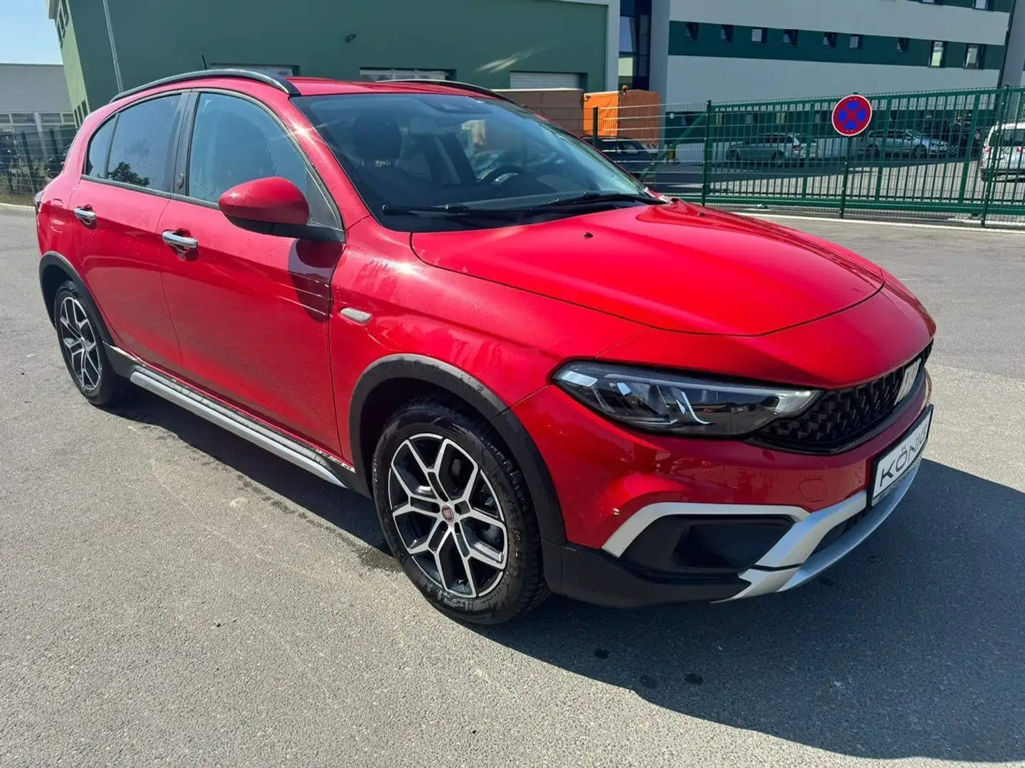 Fiat Tipo 5-Türer MY23 RED 1.5 Automatik Rot - 2