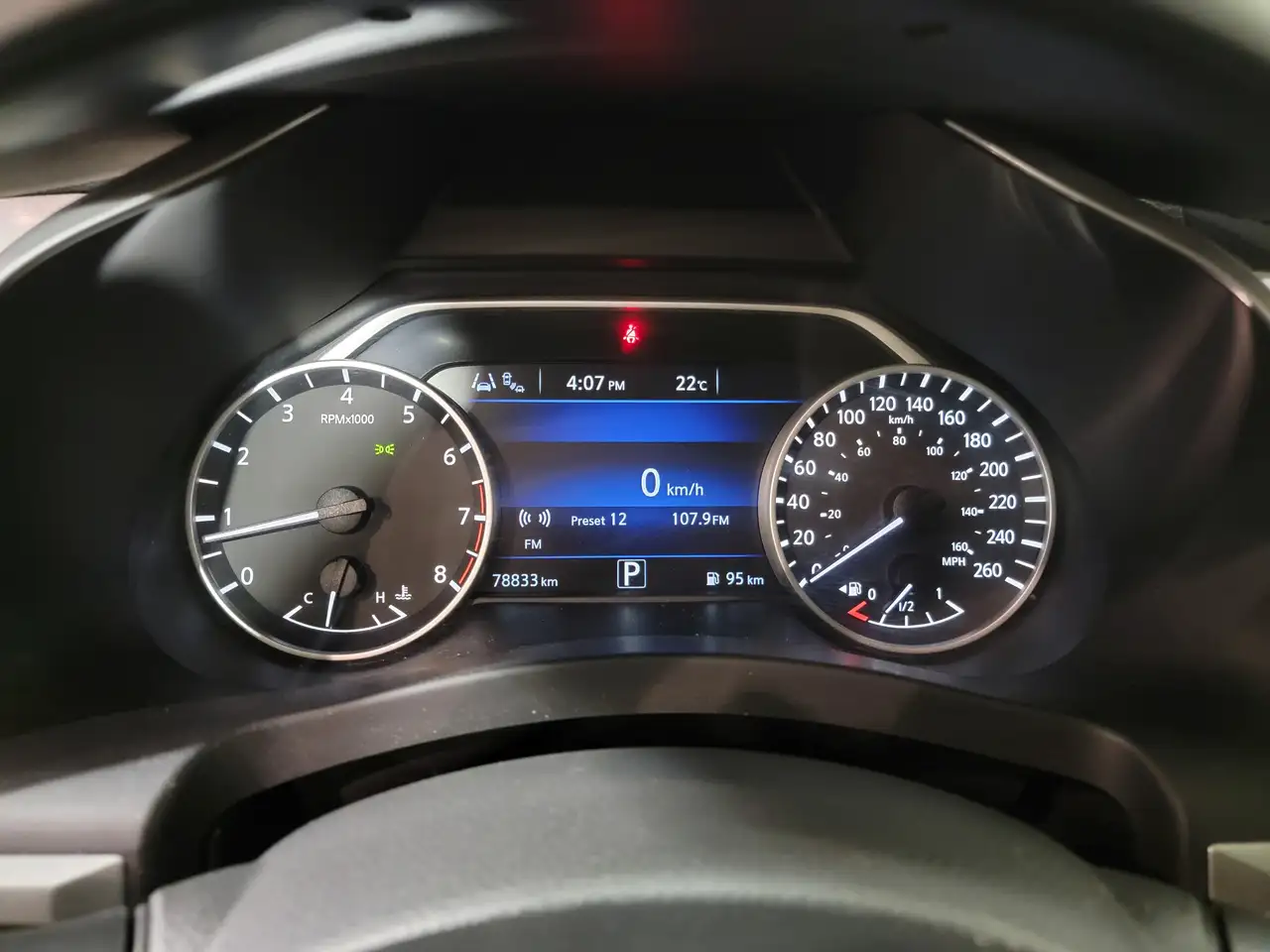Nissan Murano снимка Nissan Murano