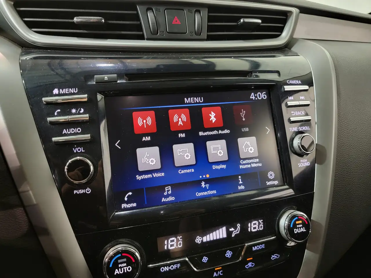 Nissan Murano снимка Nissan Murano