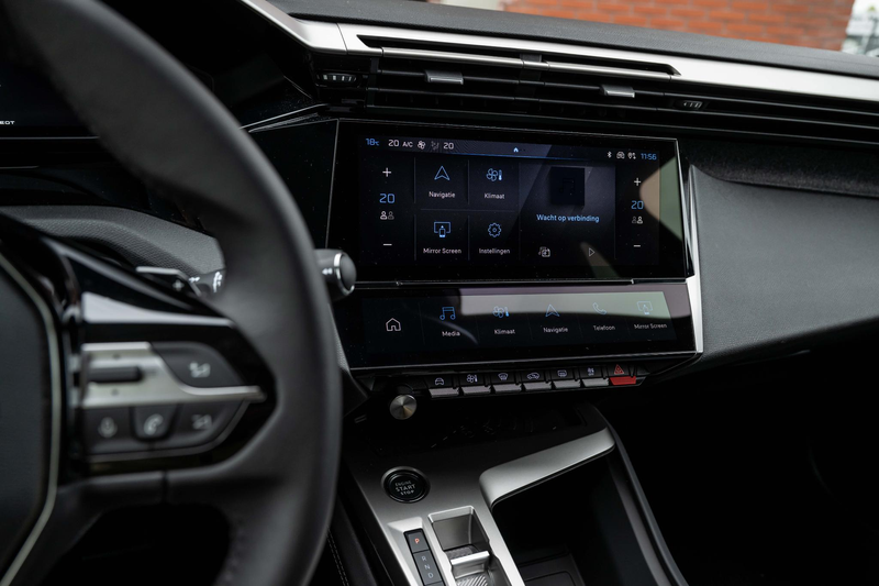 Peugeot 408 1.2 PureTech Allure Pack 130 EAT8 Camera Orig NL — photo 18