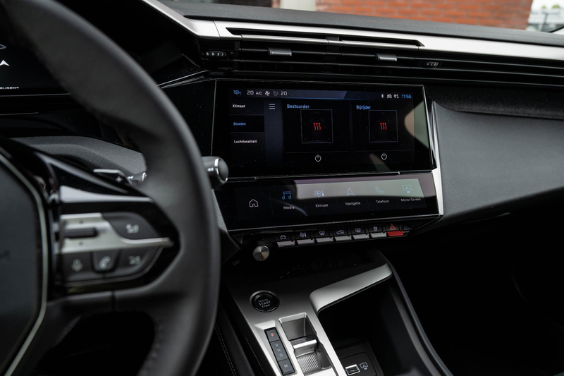 Peugeot 408 1.2 PureTech Allure Pack 130 EAT8 Camera Orig NL — photo 17