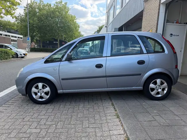 Opel Meriva view 14