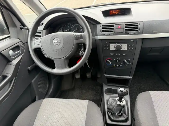 Opel Meriva view 2