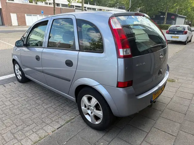 Opel Meriva view 8