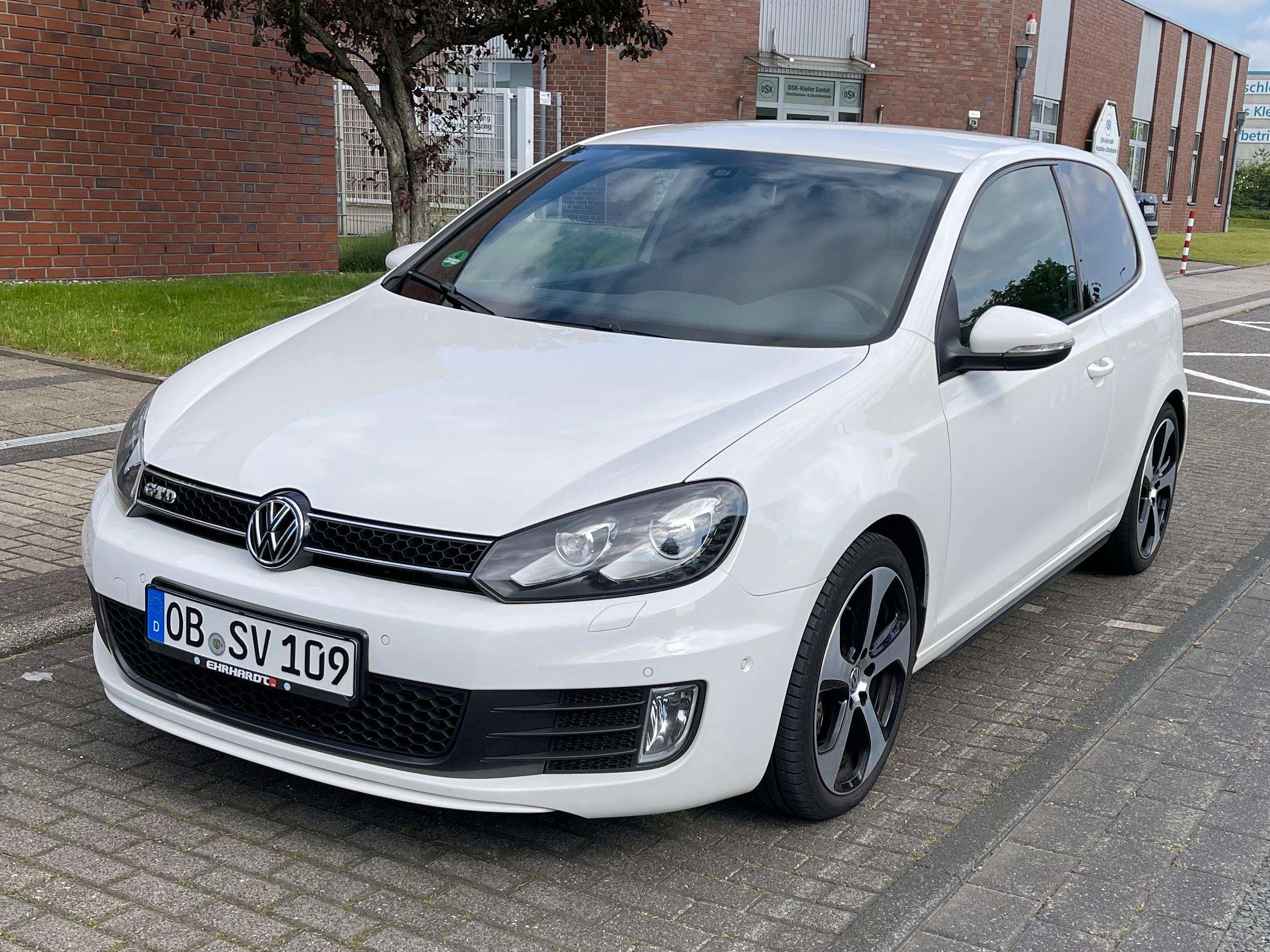 Second hand Volkswagen Golf 2.0
