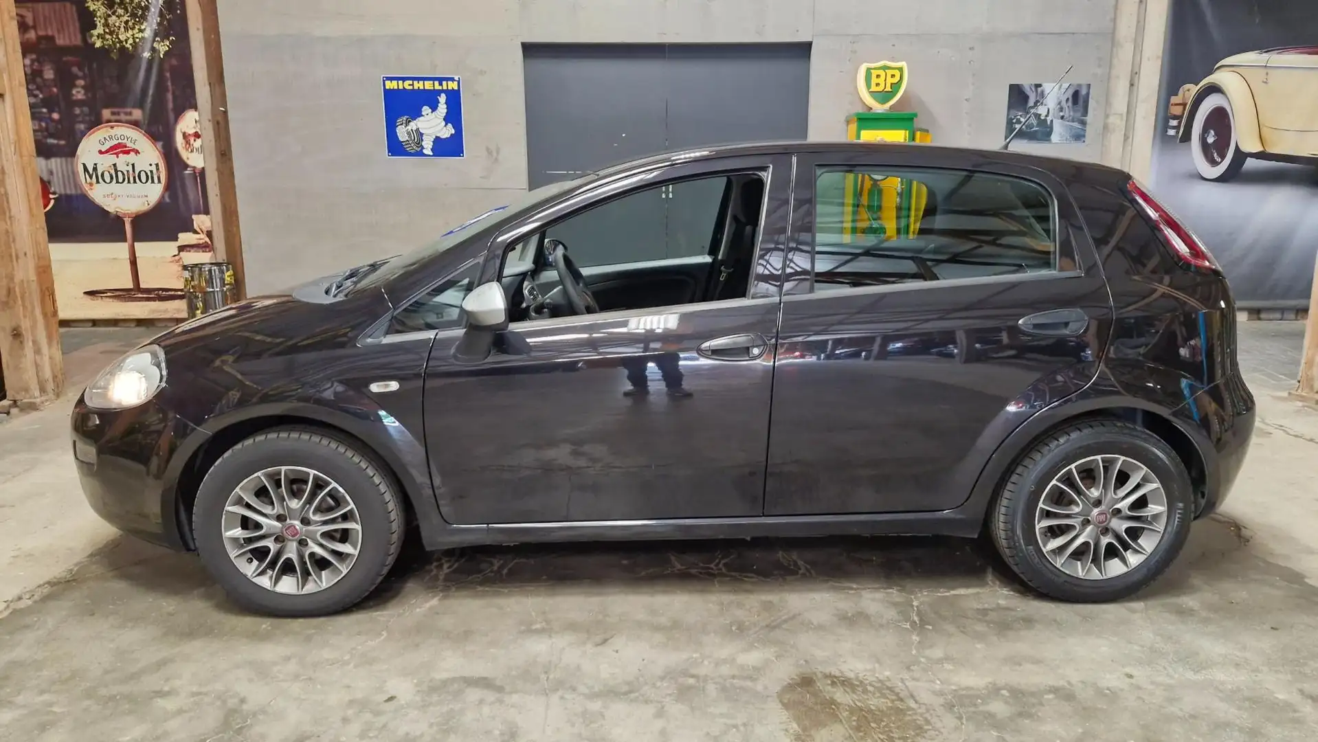 Fiat Punto Evo 1.2 Pop 69PK | Rijklaarprijs | Airco | LMV Чорний - 2