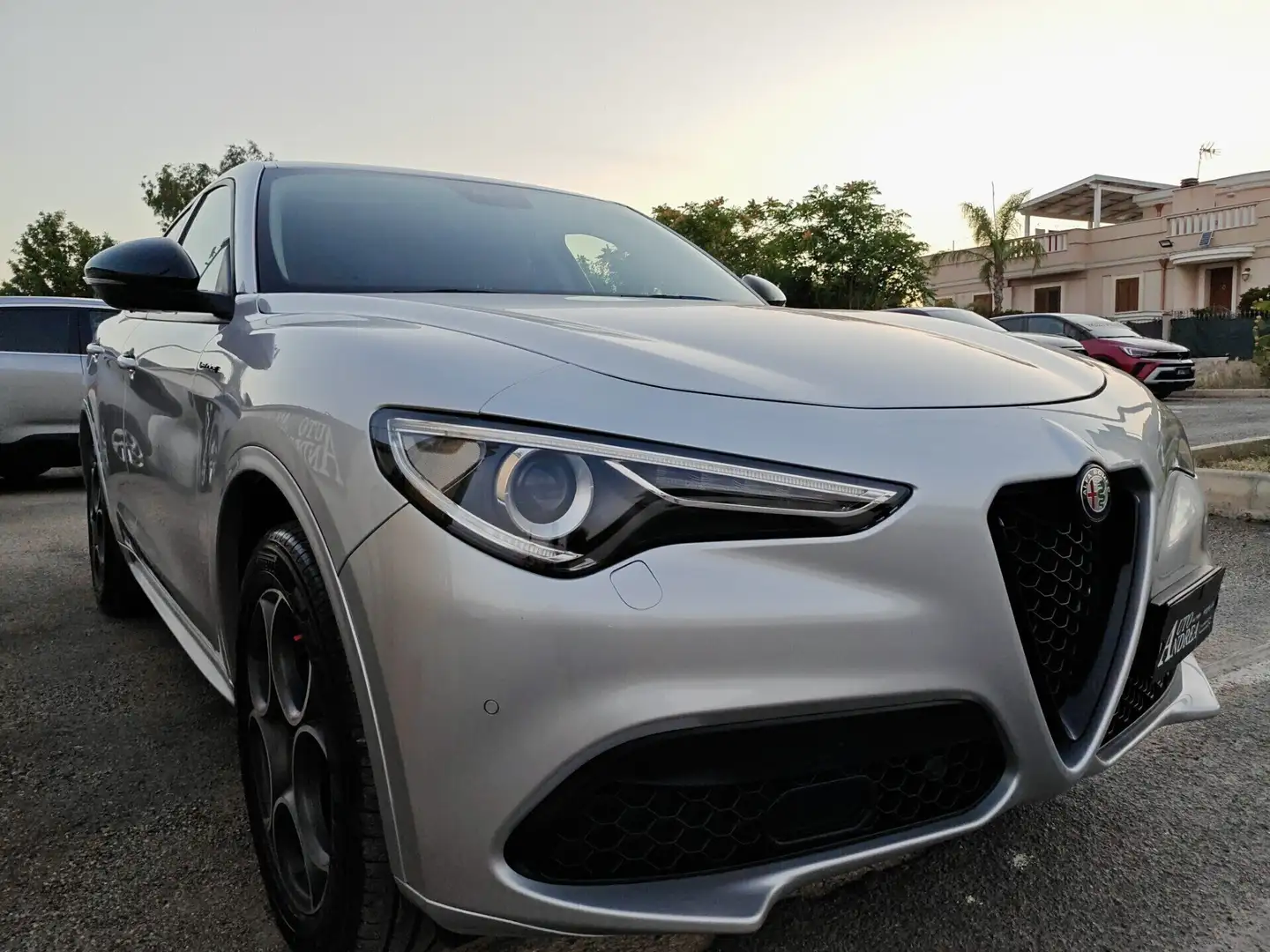 Alfa Romeo Stelvio Alfa Romeo Stelvio 2.0Turbo 200CV Q4 Veloce Argento - 2