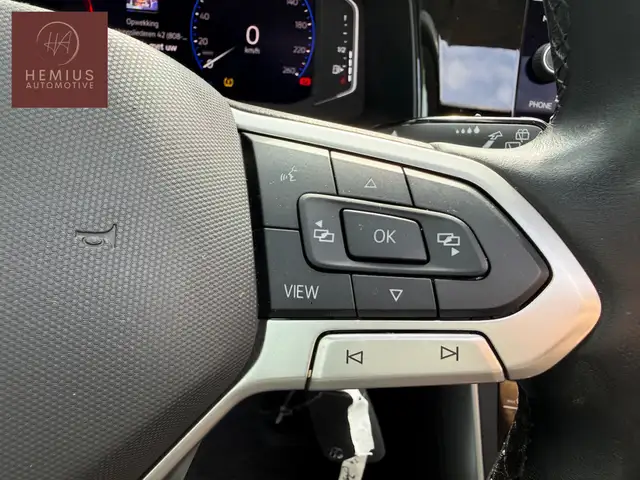 Volkswagen Polo view 14