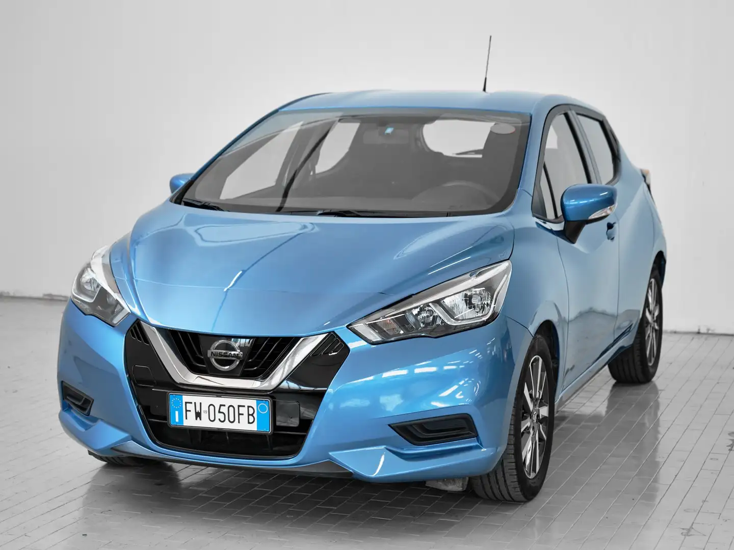 Nissan Micra Micra V 2017 1.0 Acenta 71cv Blu/Azzurro - 2