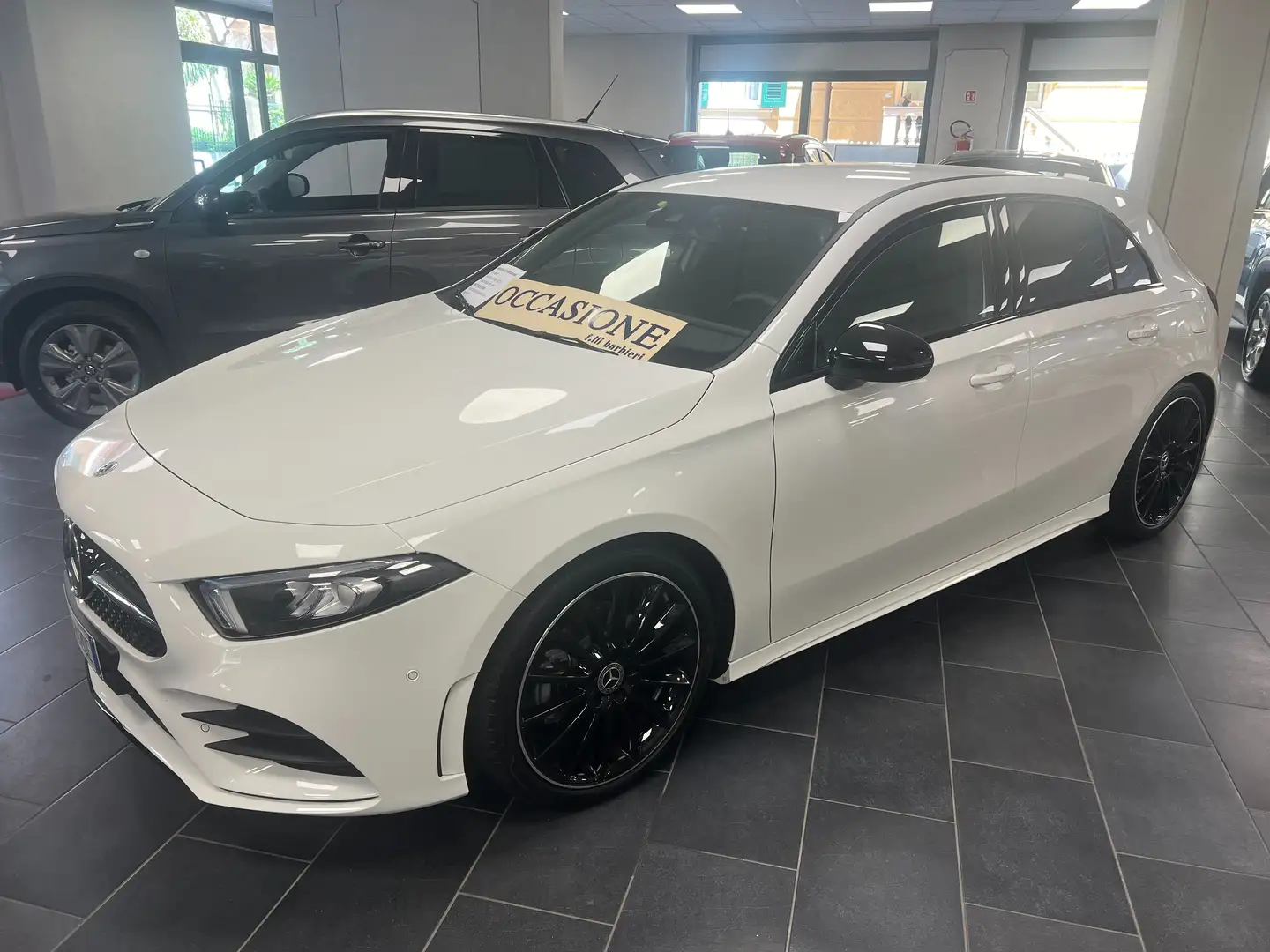 Mercedes-Benz A 200 A 200 Premium Night edition auto Bianco - 1