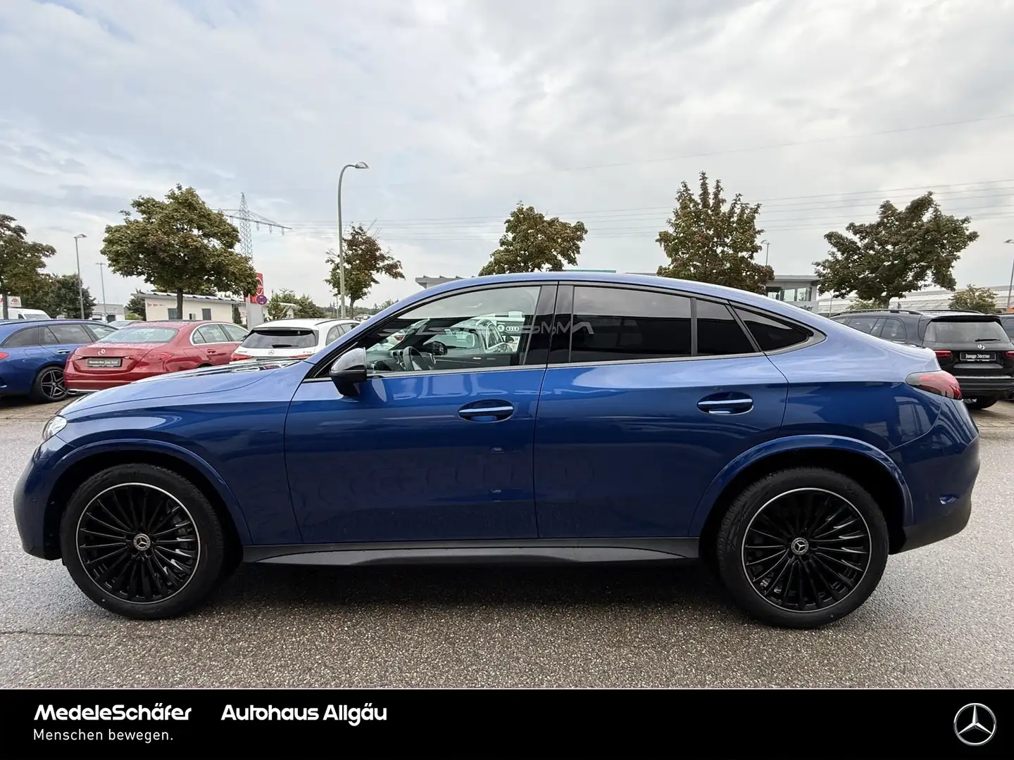 Mercedes-Benz GLC 220 GLC 220 d 4M Coupé AMG AHK Night Kam EasyP Ambi Bleu - 2