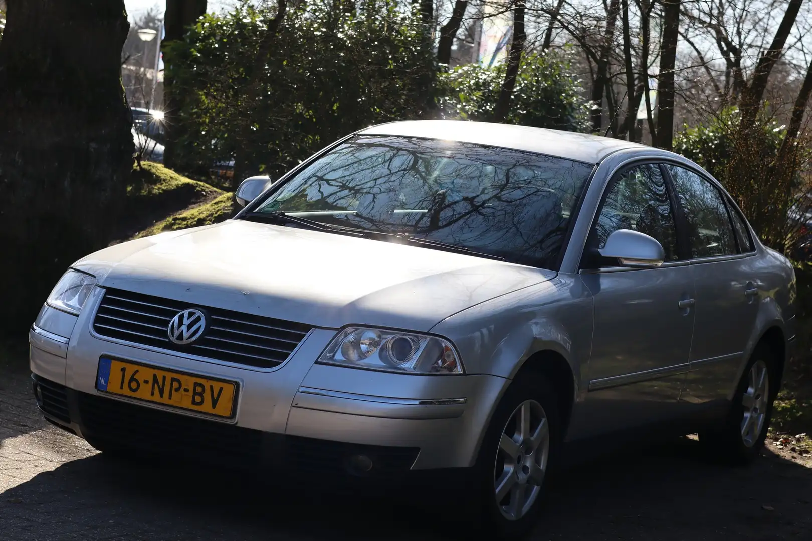 Volkswagen Passat B5 2.0 - 1