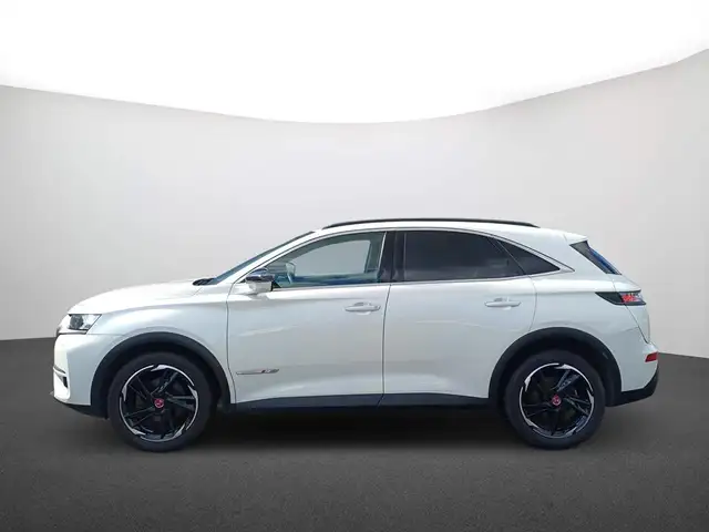DS Automobiles DS 7 Crossback view 4