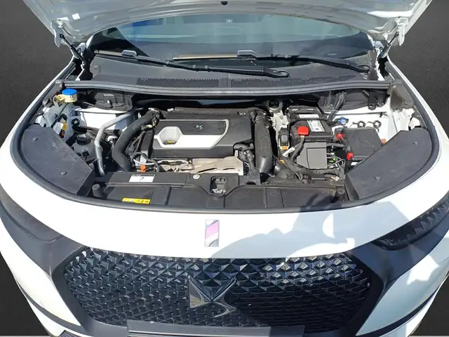 DS Automobiles DS 7 Crossback view 5