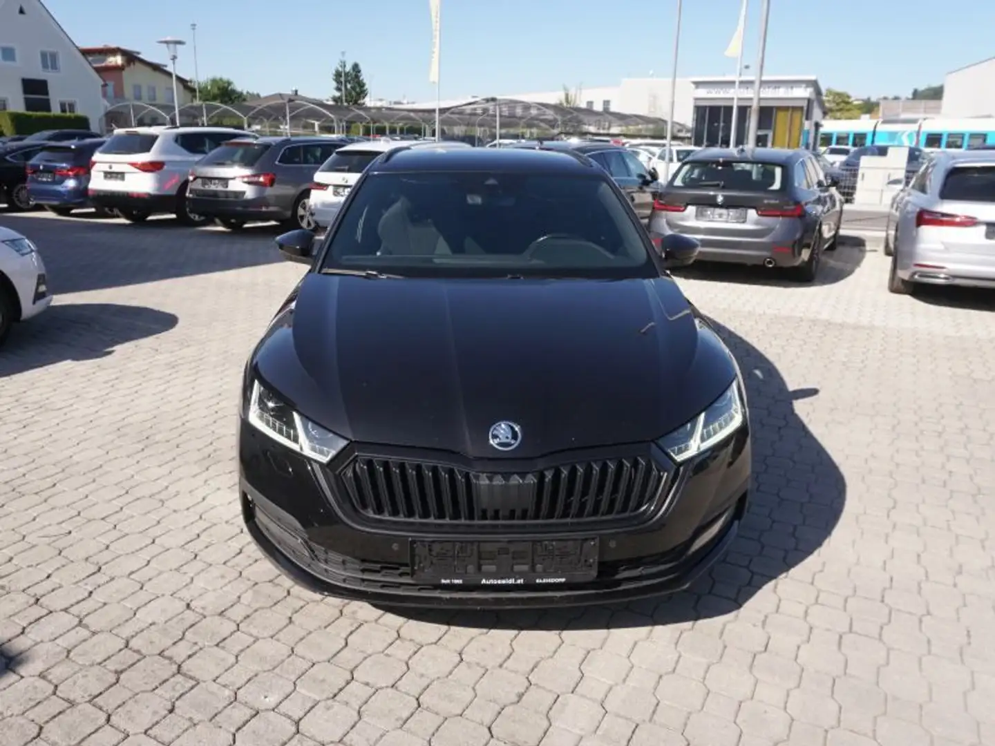 Skoda Octavia Combi 2,0 TDI Ambition DSG *SPORTPAKET* Noir - 2