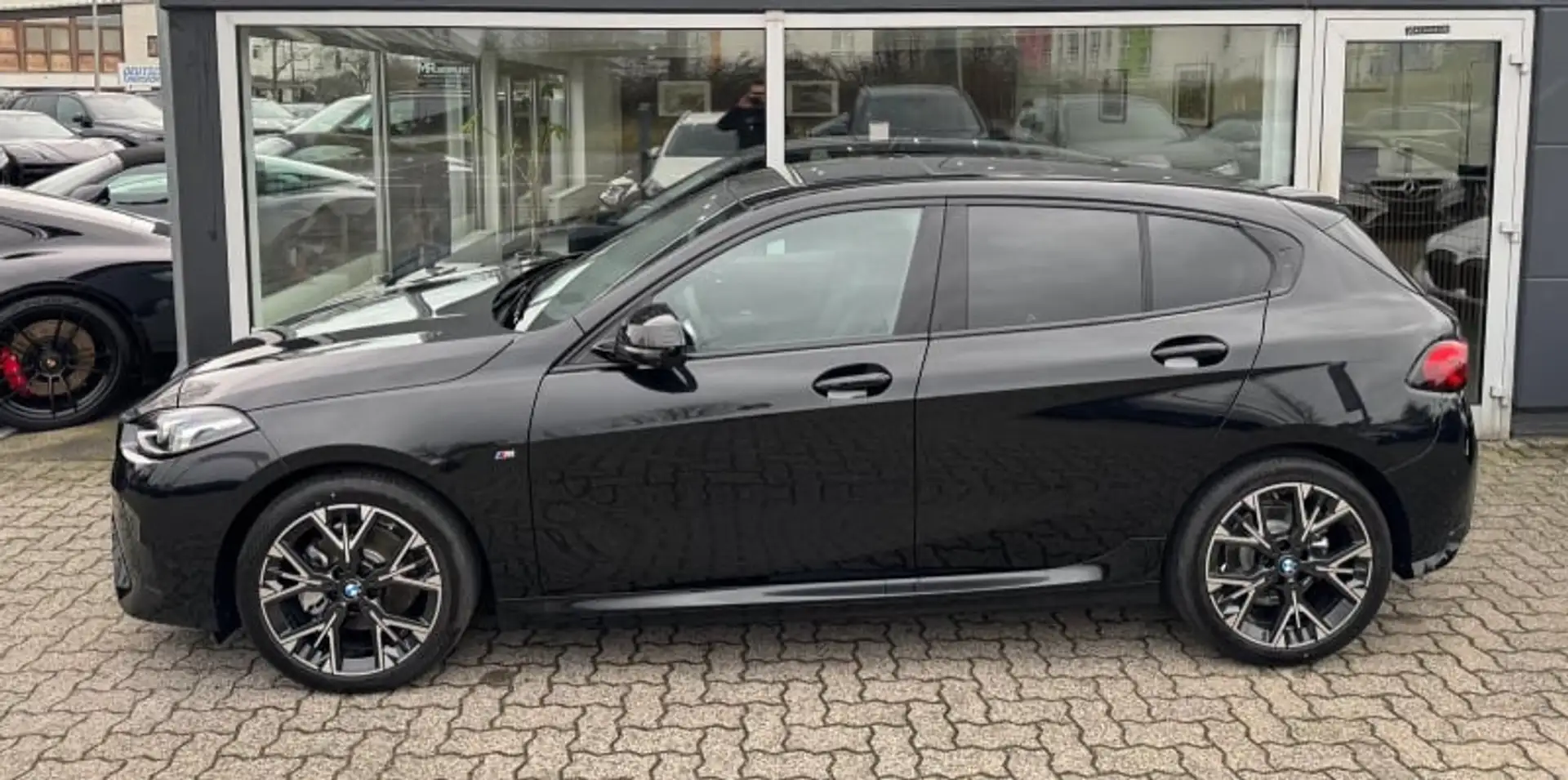 BMW 120 120 48V MSport Nero - 2