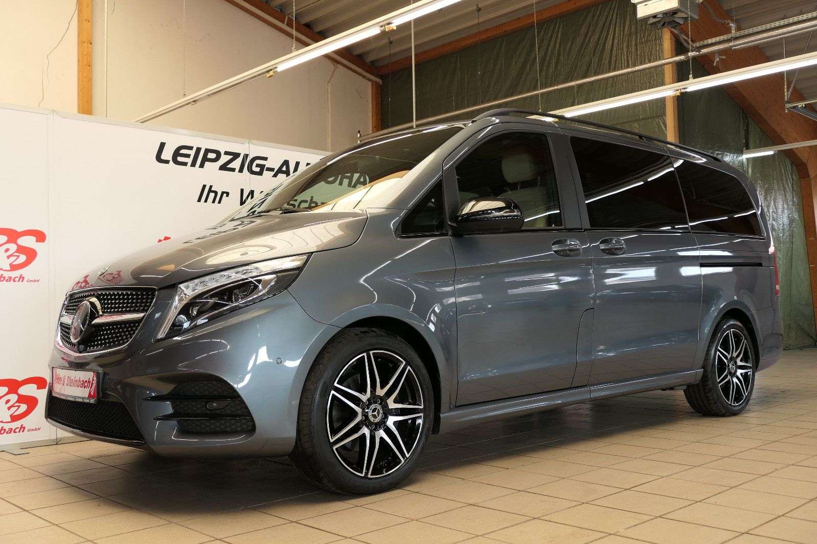 Second hand Mercedes Benz V-Class 