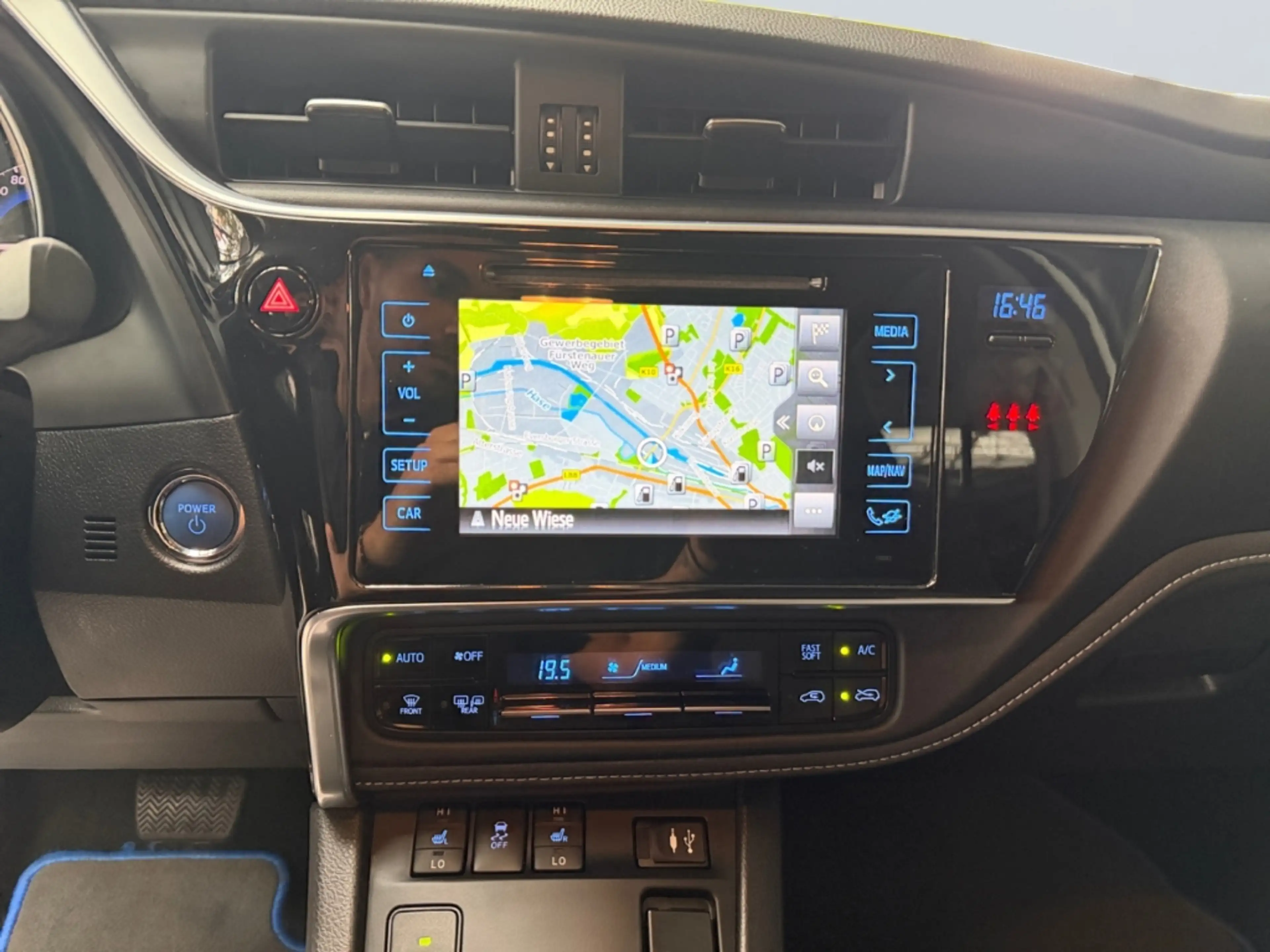 Toyota Auris 1.8 Hybrid Edition-S+ *Kamera*SHZ*SmartKey* — photo 15