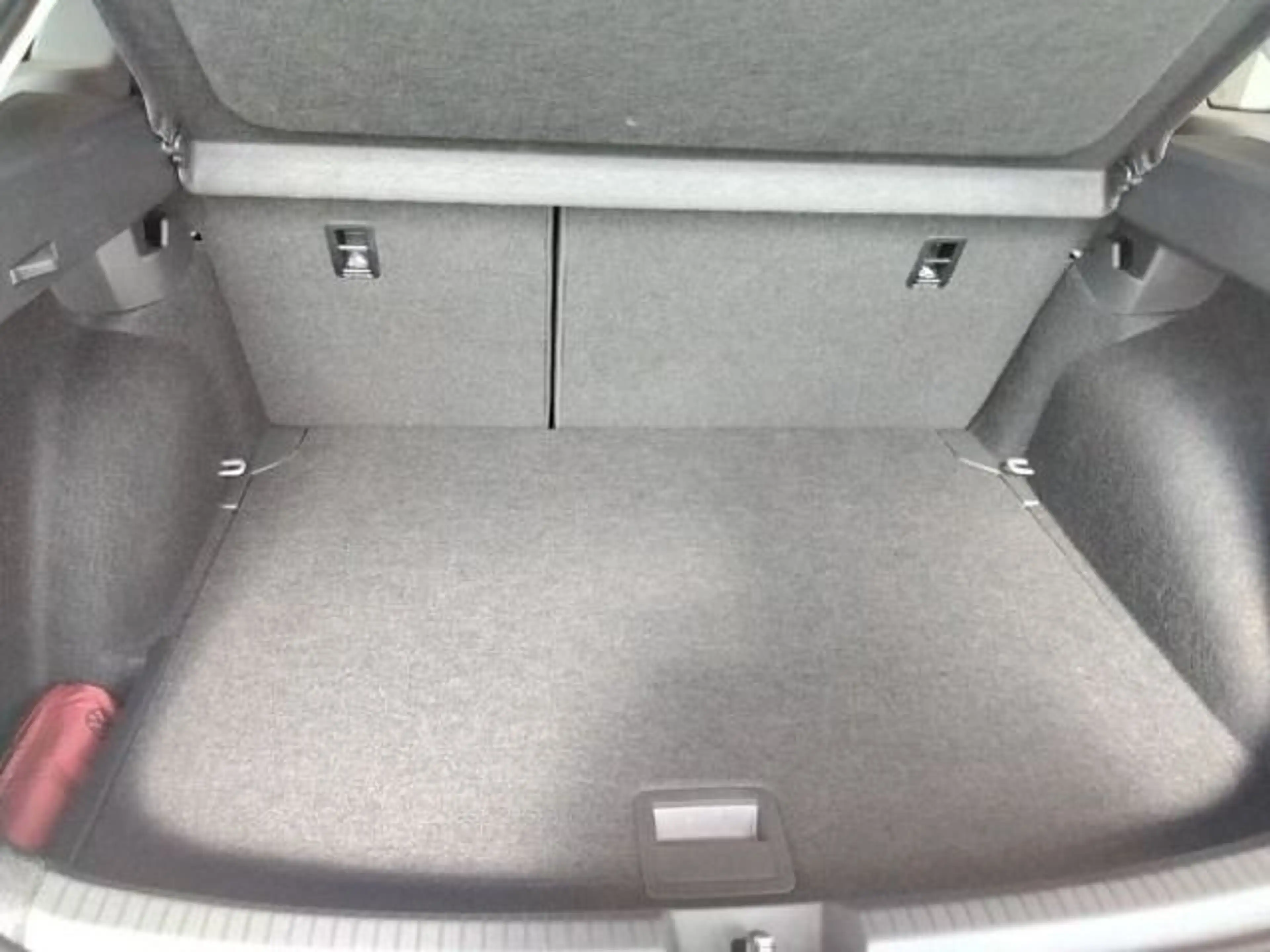 Volkswagen Taigo 1.0 TSI GOAL (LED+NAVI+ACC+RearView) — photo 4