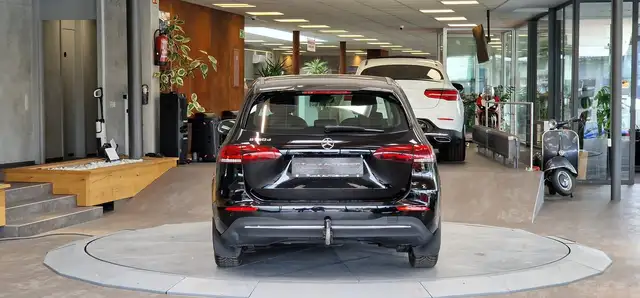 Mercedes-Benz B-Class view 8