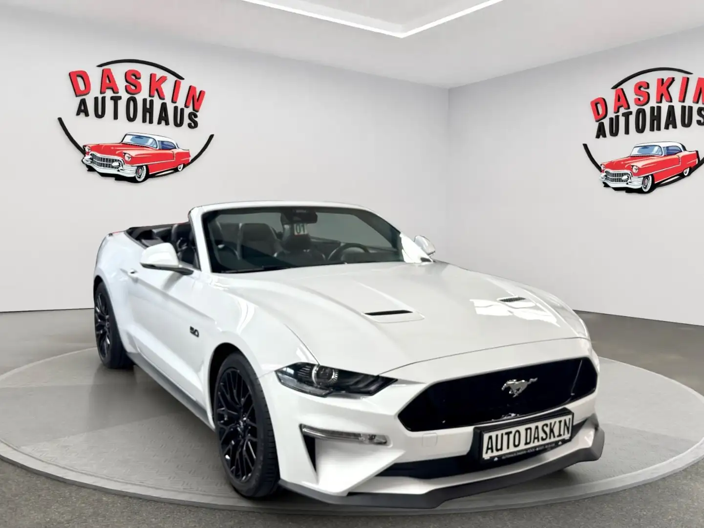 Ford Mustang GT Convertible DEUTSCHES AUTO/UNFALLFREI Weiß - 1