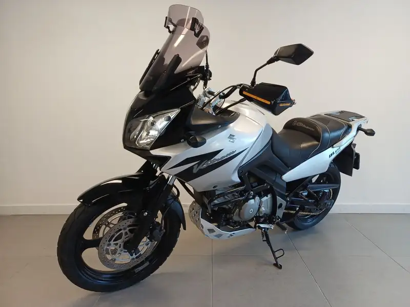 Suzuki V-STROM 650 - foto 6