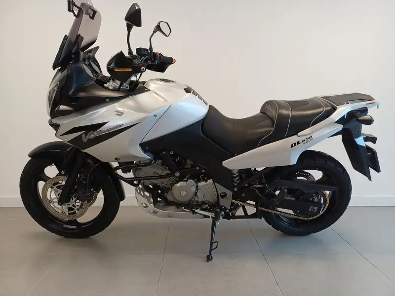 Suzuki V-STROM 650 - foto 8