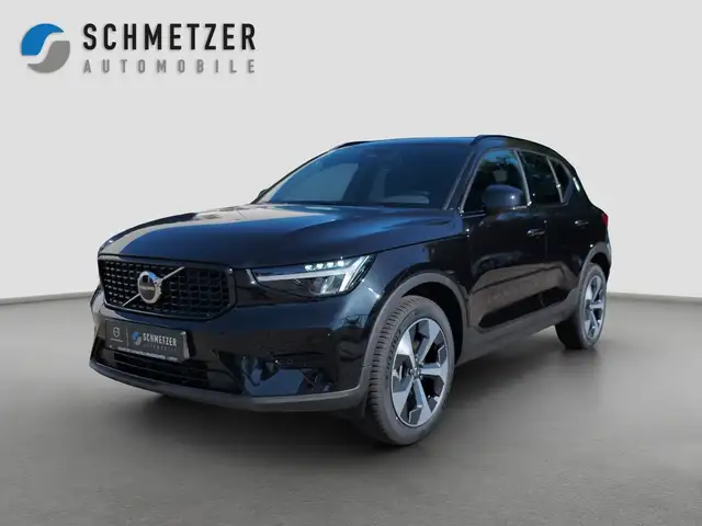 Volvo XC40+B3+PlusDark+E-Sitze+BLIS+19"GJR+R-Kamera+++
