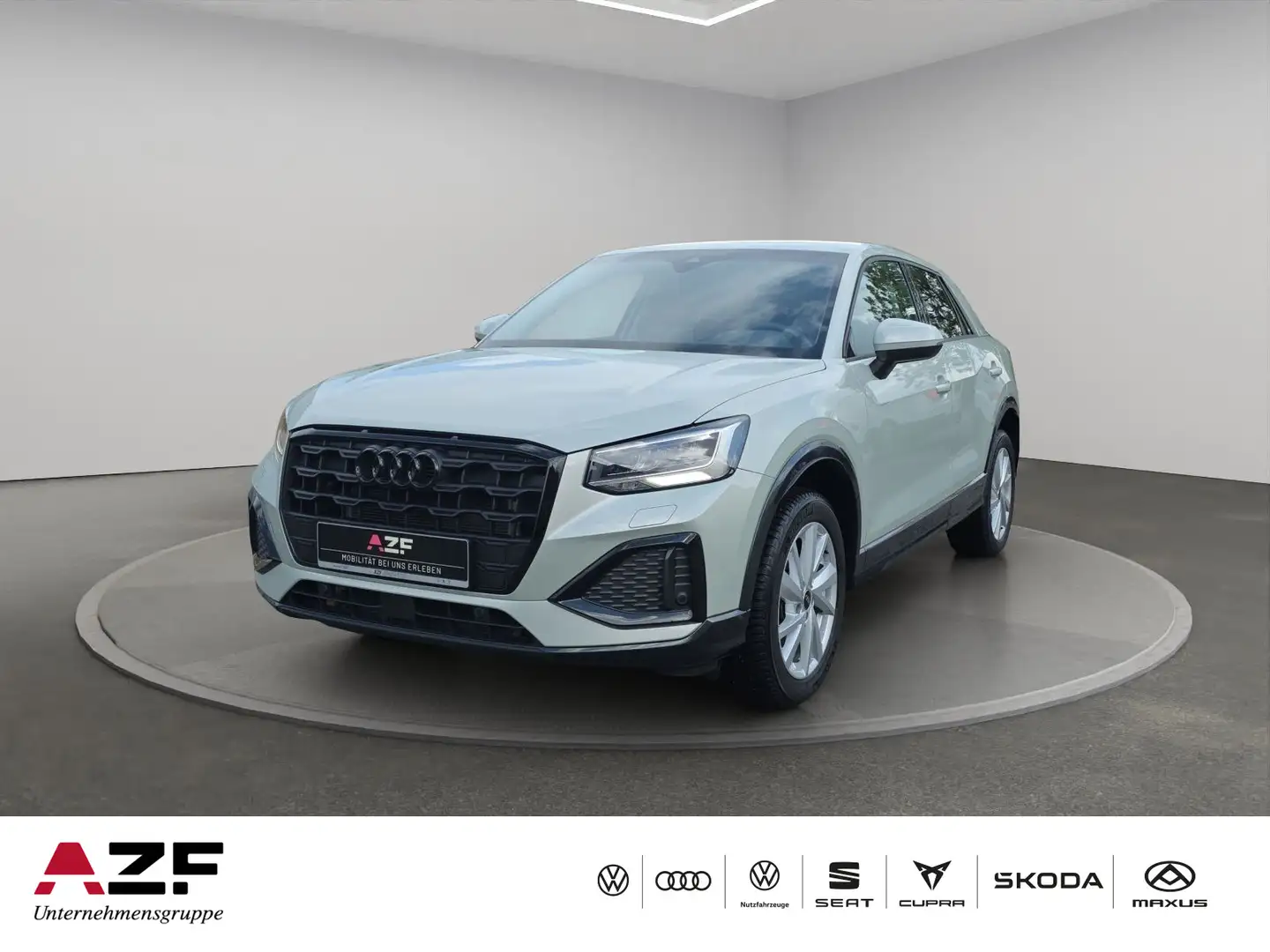 Audi Q2 30 TDI S tronic advanced AHK+LED+KAMERA Silber - 1