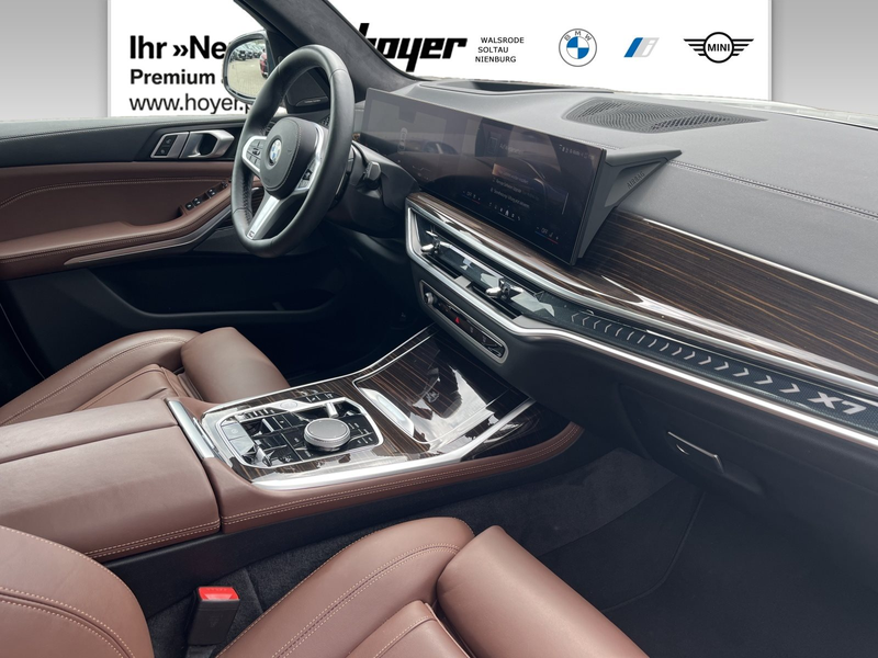 BMW X7 xDrive40d — photo 4