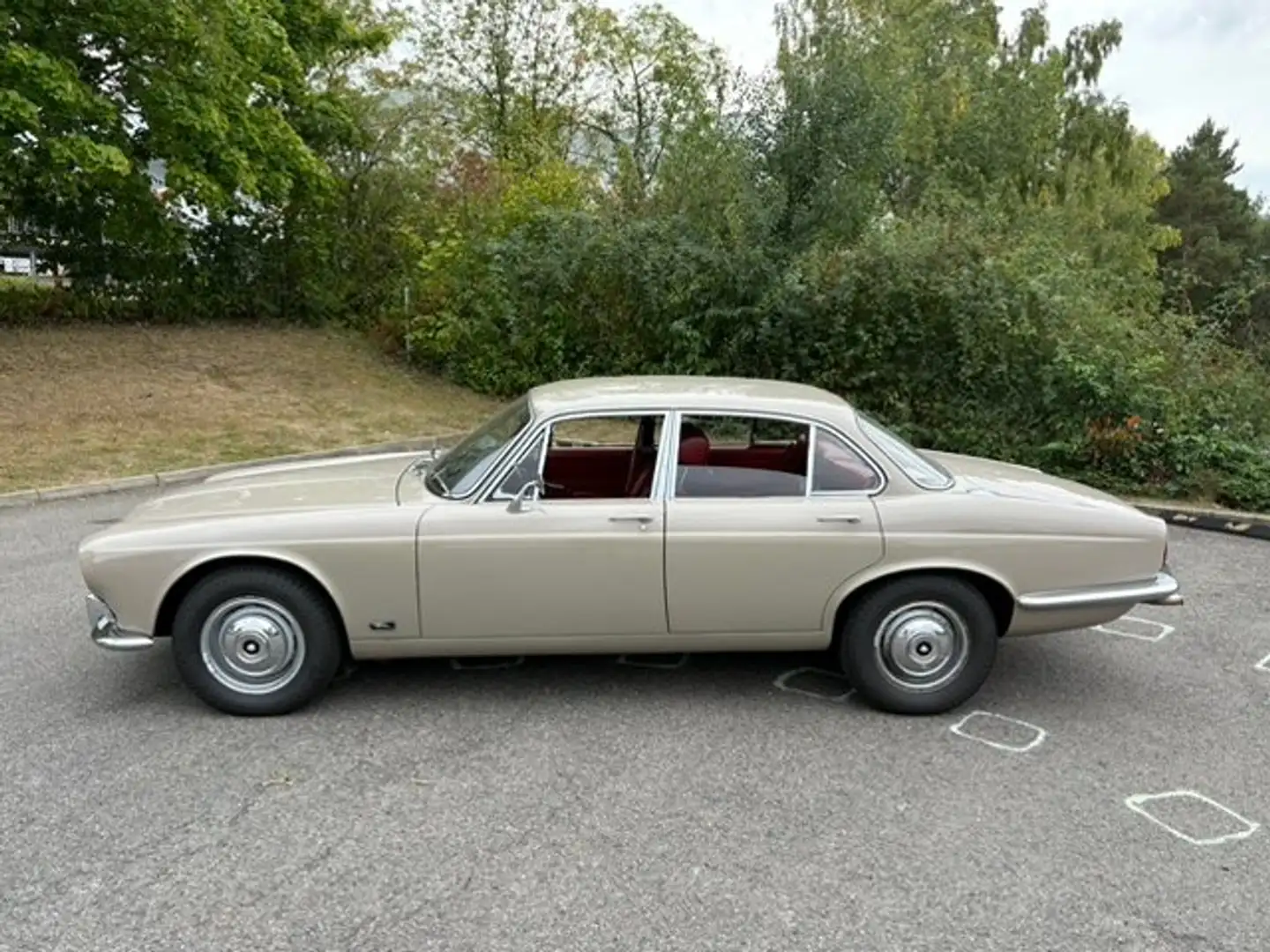 Jaguar XJ6 4.2L Beige - 1