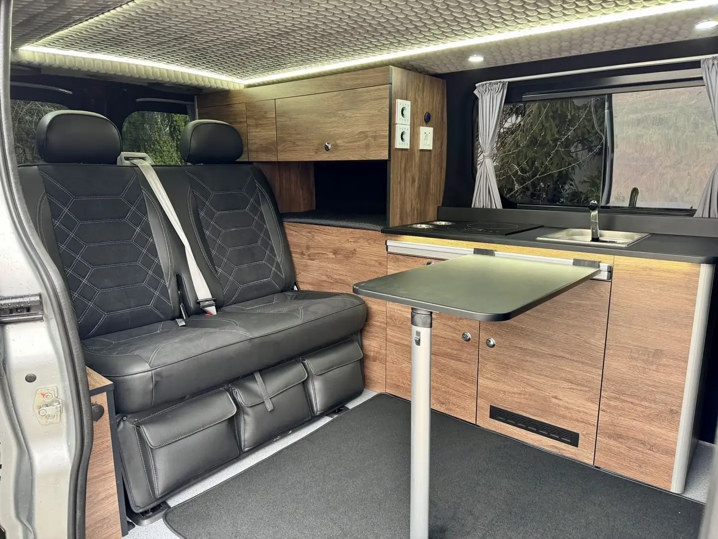 Renault Trafic Wohnmobil Campervan "California" - Reisemobil Argent - 1