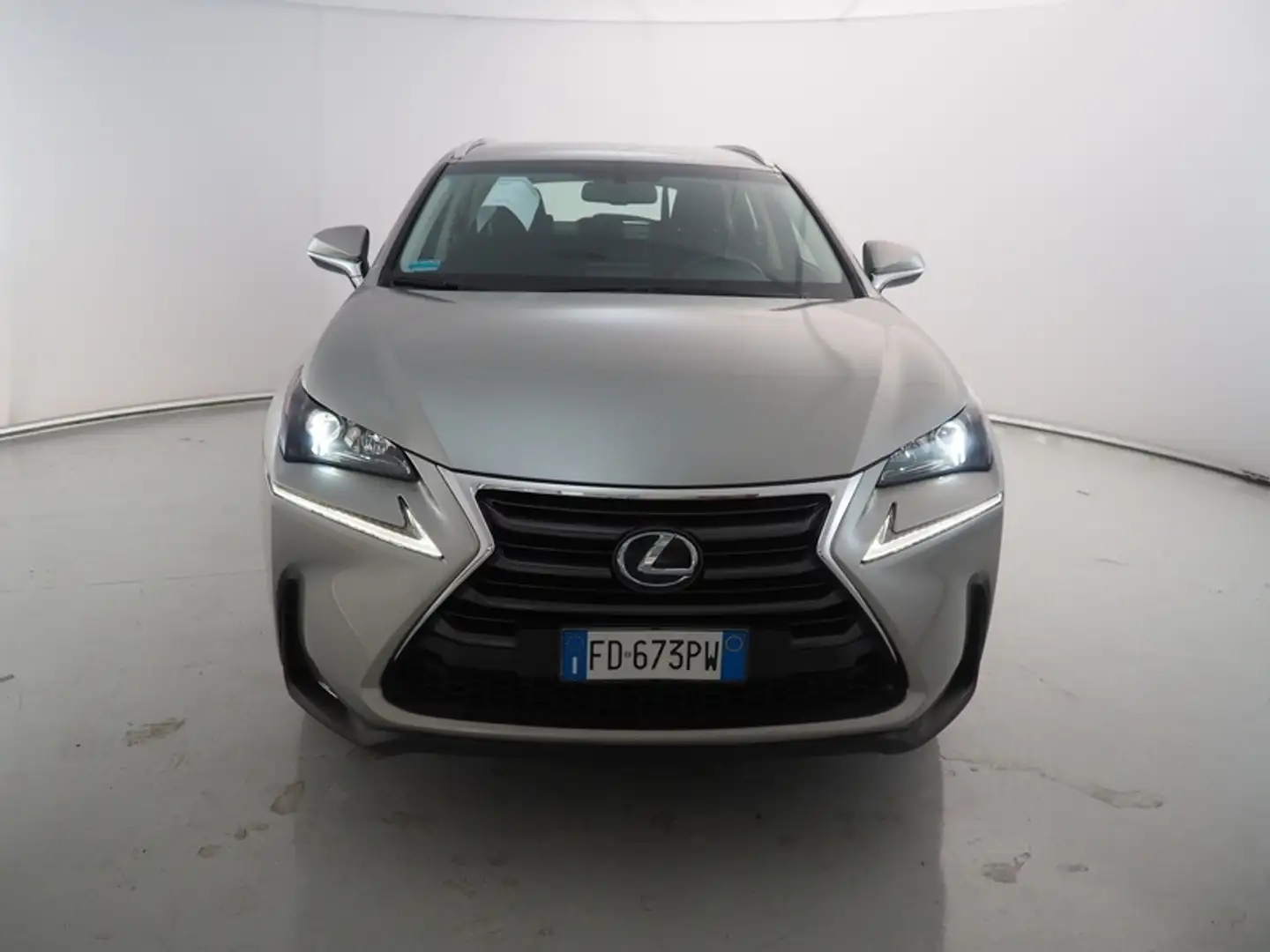 Lexus NX 300h 300 2.5 Hybrid Executive - 2
