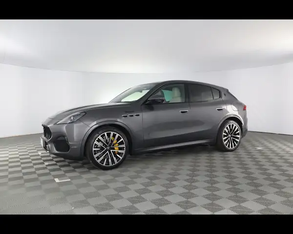 Maserati Grecale 2.0 MHEV Modena