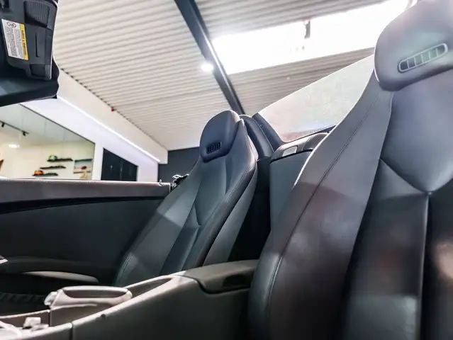 Mercedes-Benz SLK view 13