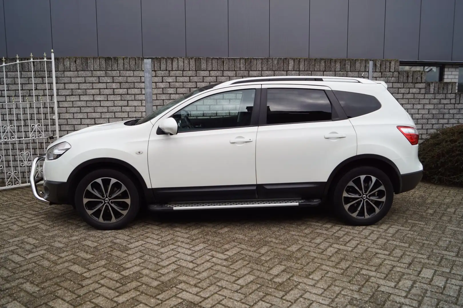 Nissan Qashqai+2 1.6 Connect Edition 7Pers Panodak Navi 360 Camera Weiß - 2