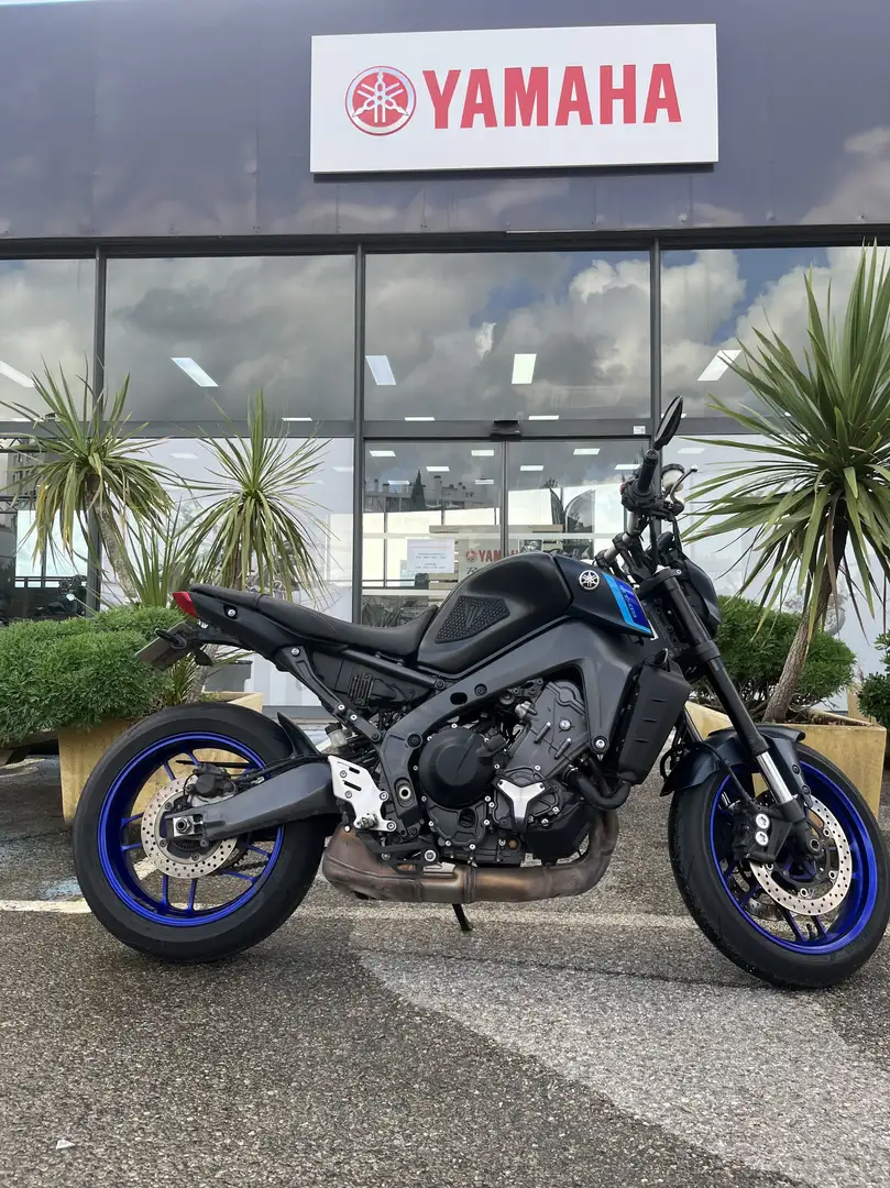 Yamaha MT-09 Bleu - 2