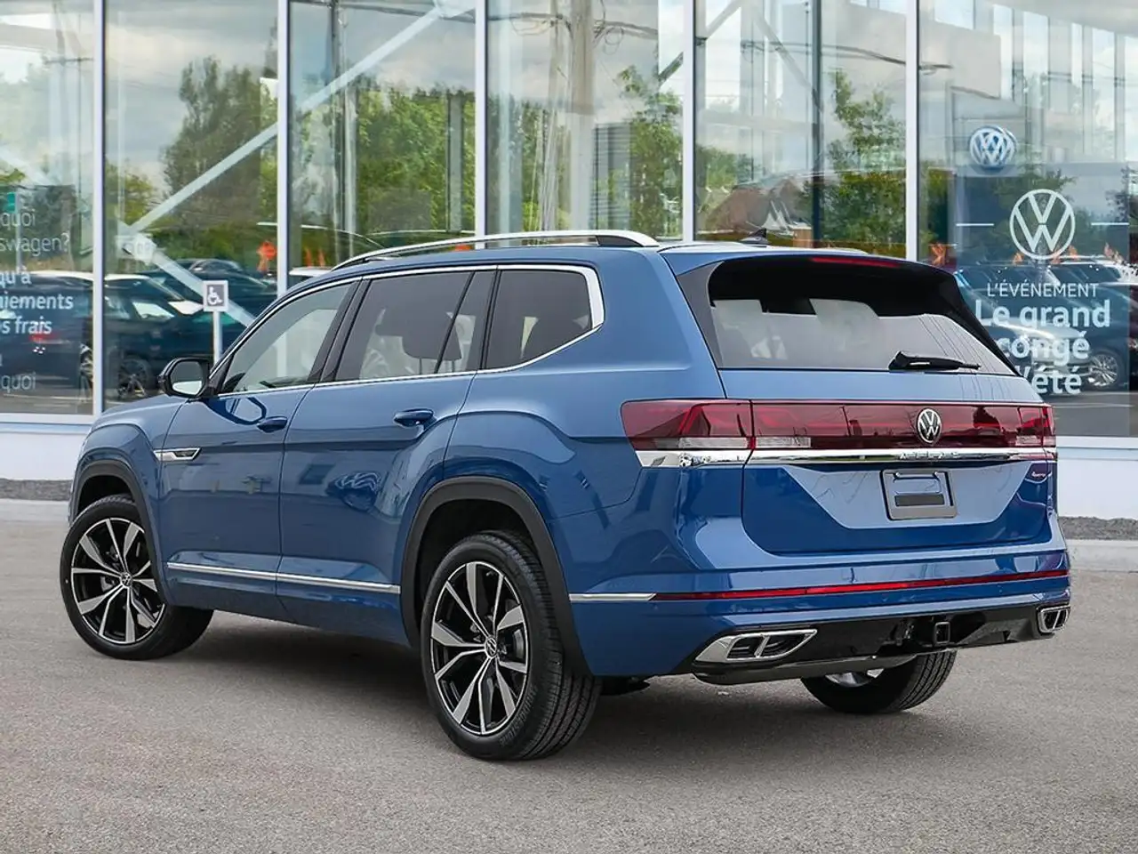 Volkswagen Atlas снимка Volkswagen Atlas