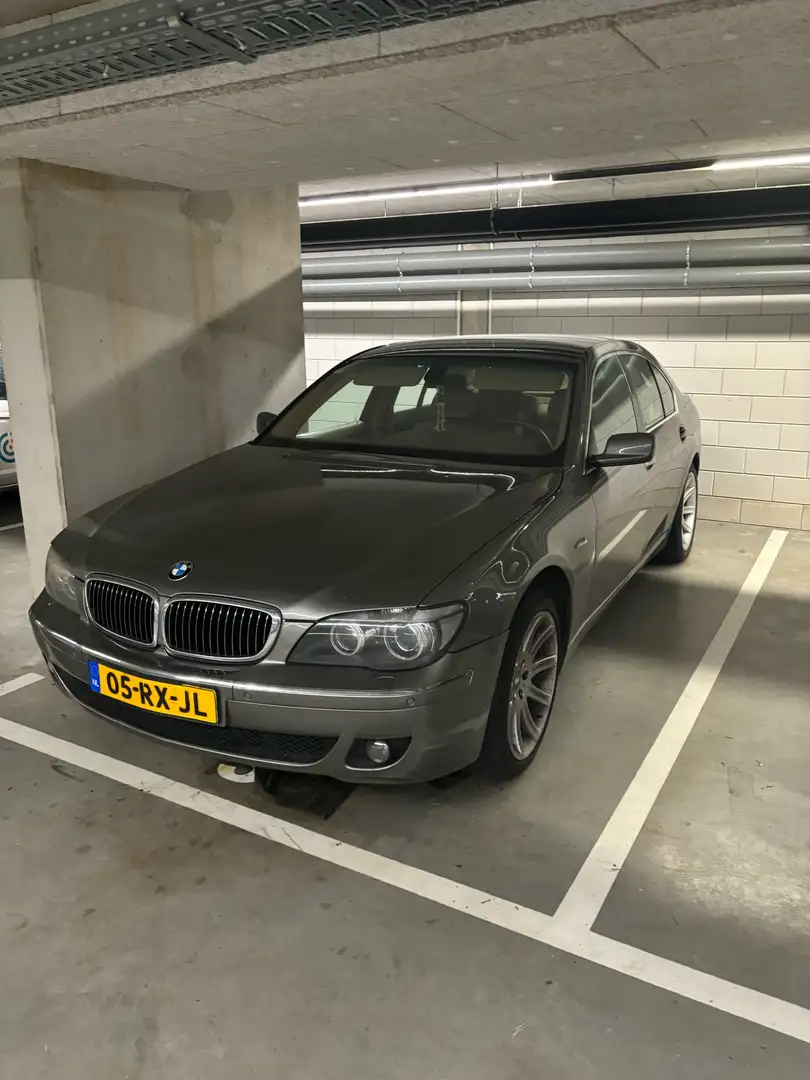 BMW 740 740i V8 High excecutive automaat Grey - 1