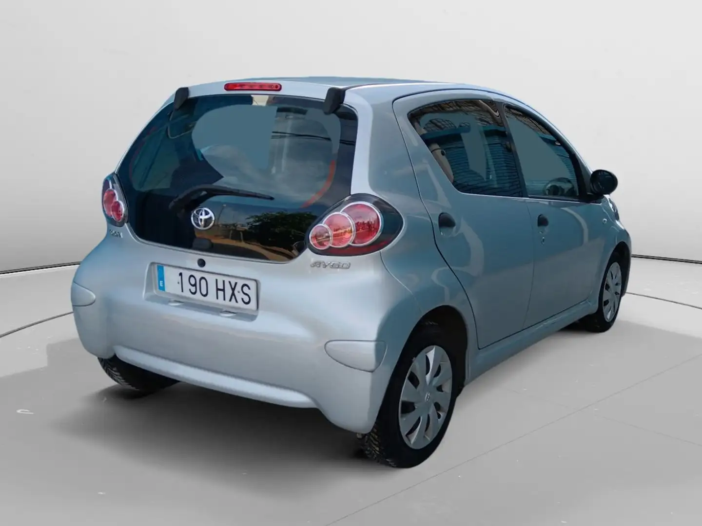 Toyota Aygo City Gris - 2