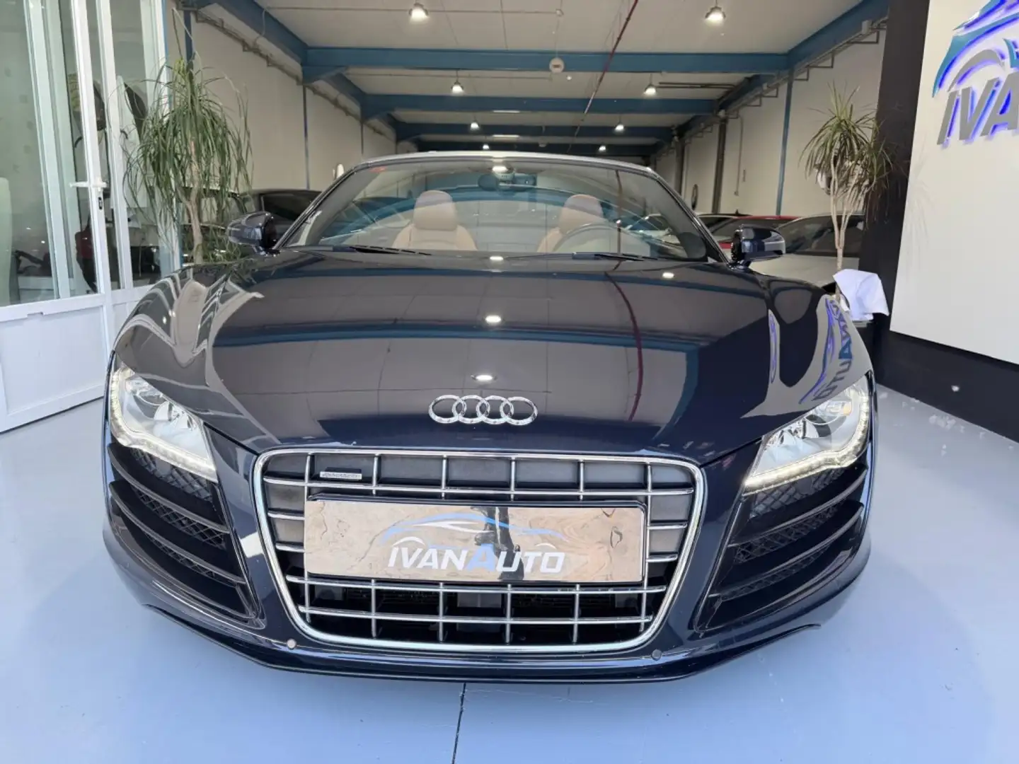 Audi R8 Spyder 5.2 FSI quattro R tronic Azul - 2