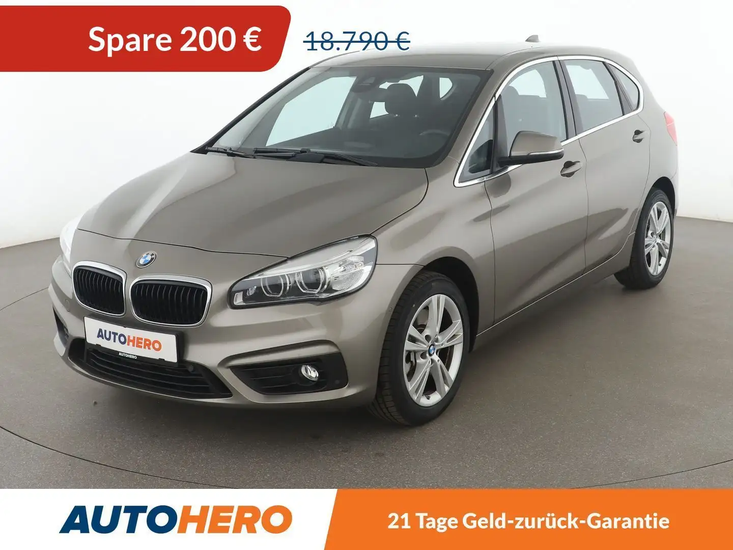 BMW 225 225i Active Tourer Aut.*NAVI*CAM*SHZ*ALU*KLIMA* Grau - 1