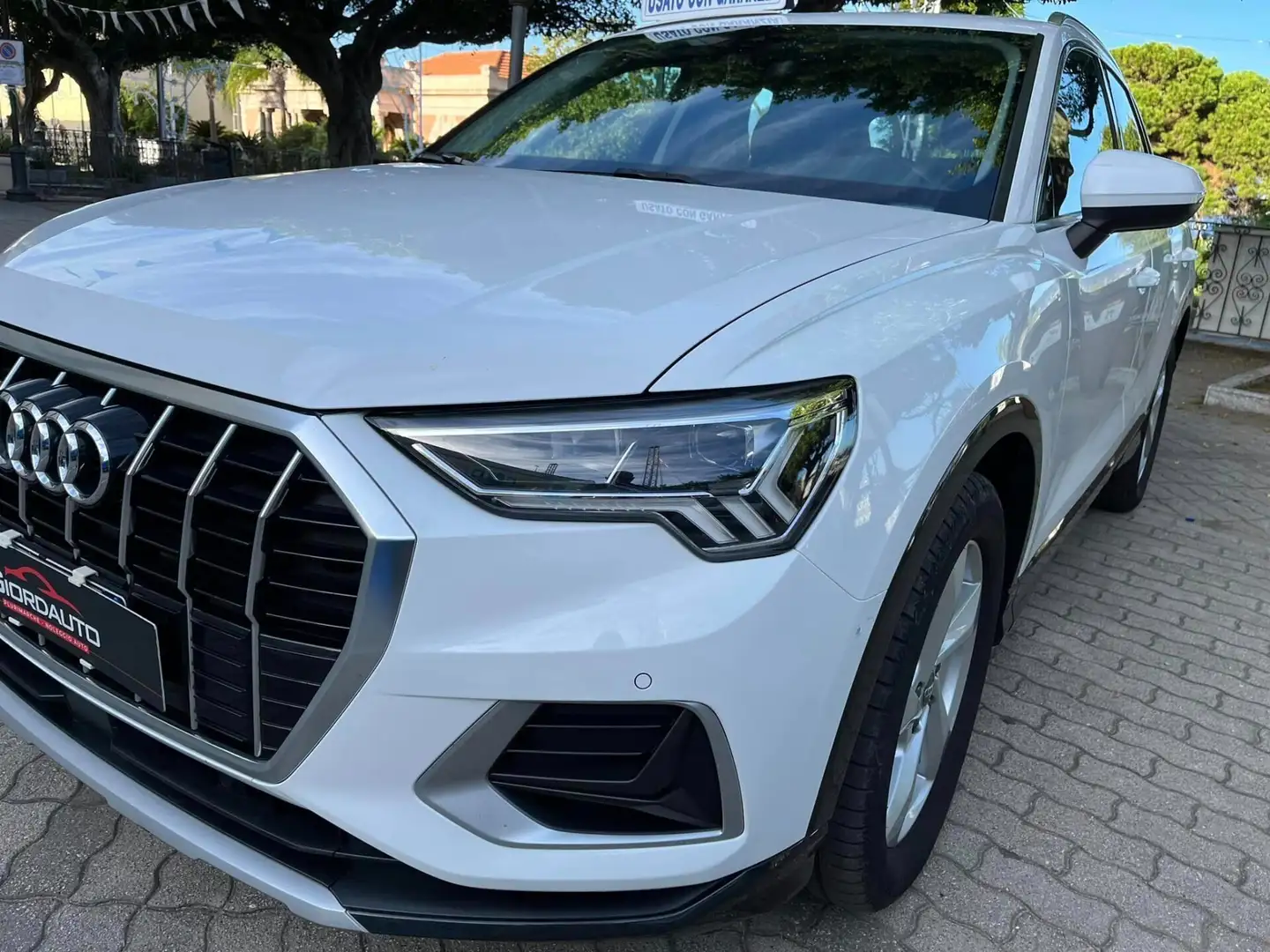 Audi Q3 35 TDI S tronic Business Advanced Bianco - 2