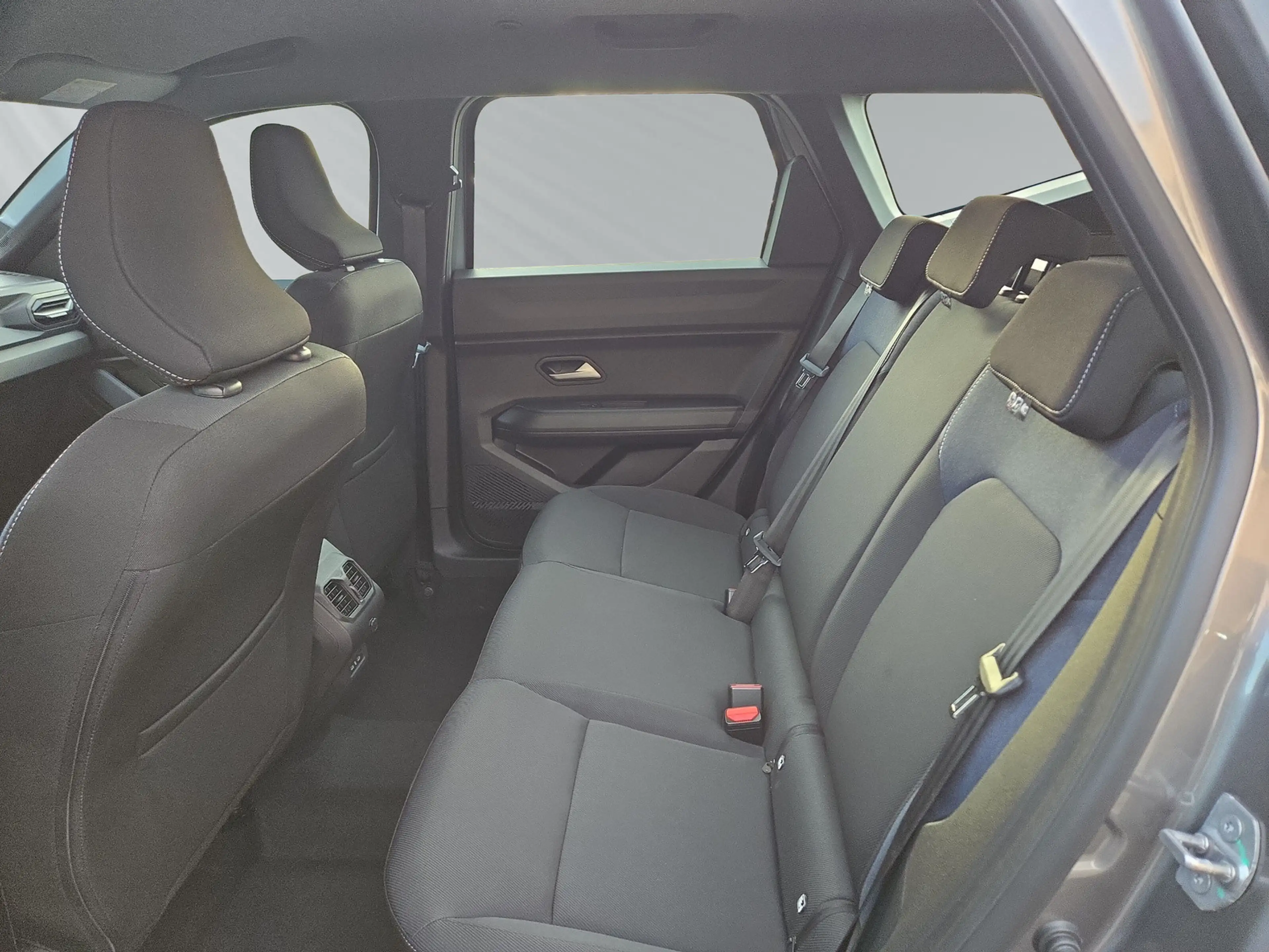 Dacia Bigster Expression TCe 130 4x4 — photo 8