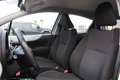 Toyota Yaris 1.5 Full Hybrid Aspiration | Rijklaar | Navi | Cam Weiß - thumbnail 8