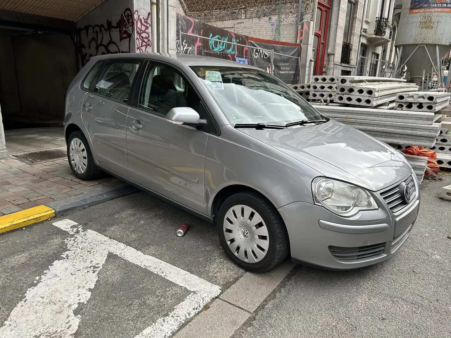 Volkswagen Polo 1.4i 16v Edition 12 MOIS DE GARANTIE Silber - 2