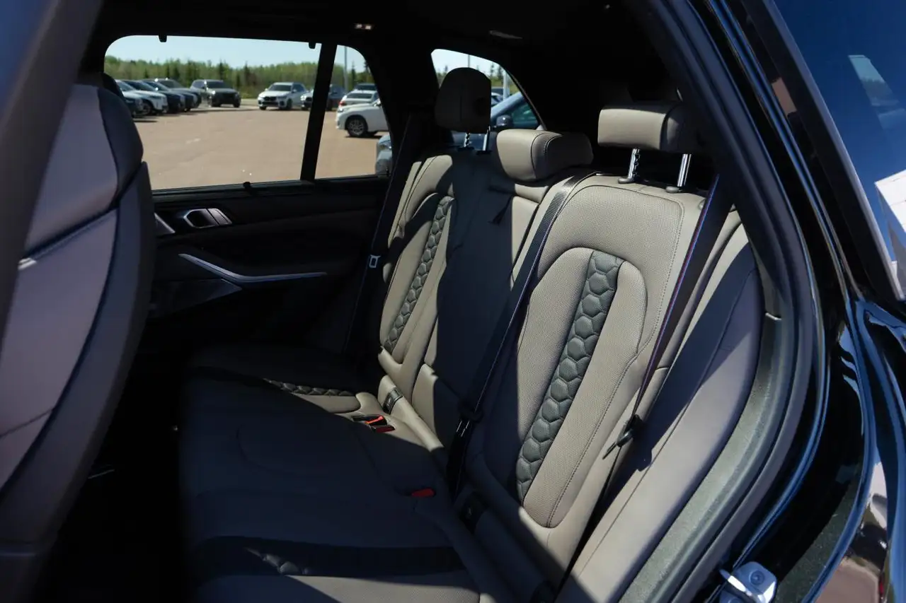 BMW X5 M снимка BMW X5 M